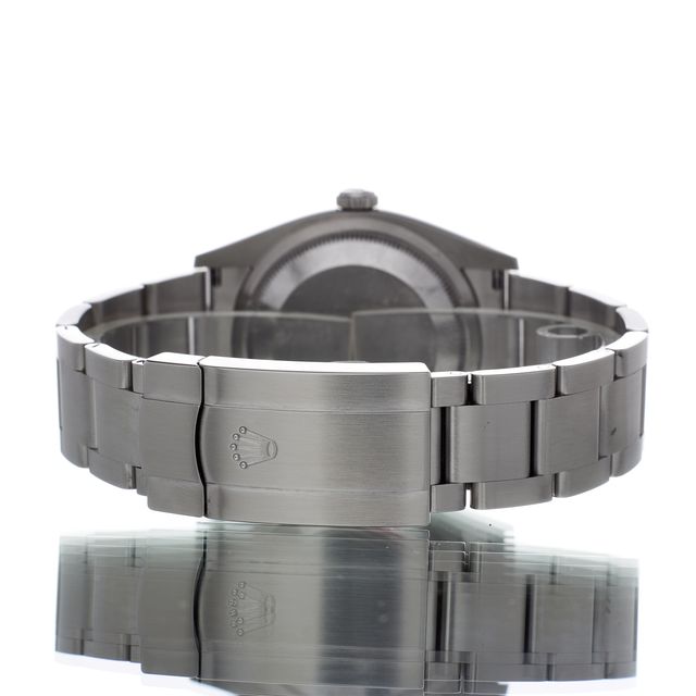 Rolex Oyster Perpetual 126000 Image 3